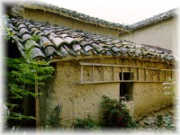 Casalincontrada. Le case di terra